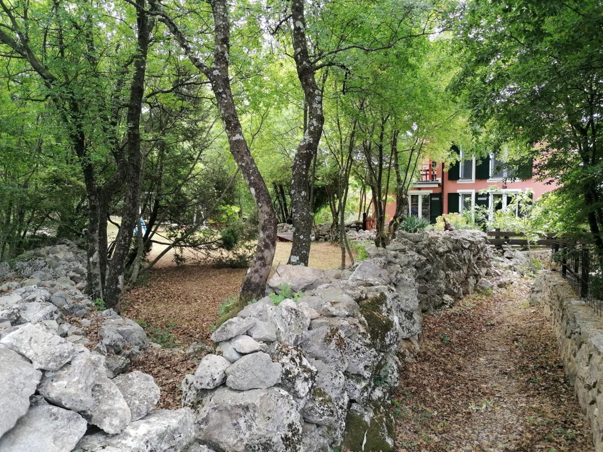 The Forest House Krk 1 Kras Esterno foto