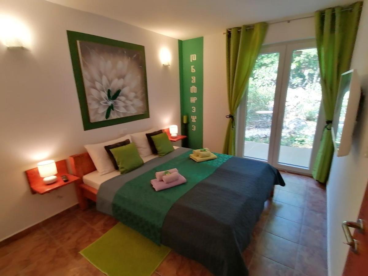 The Forest House Krk 1 Kras Esterno foto